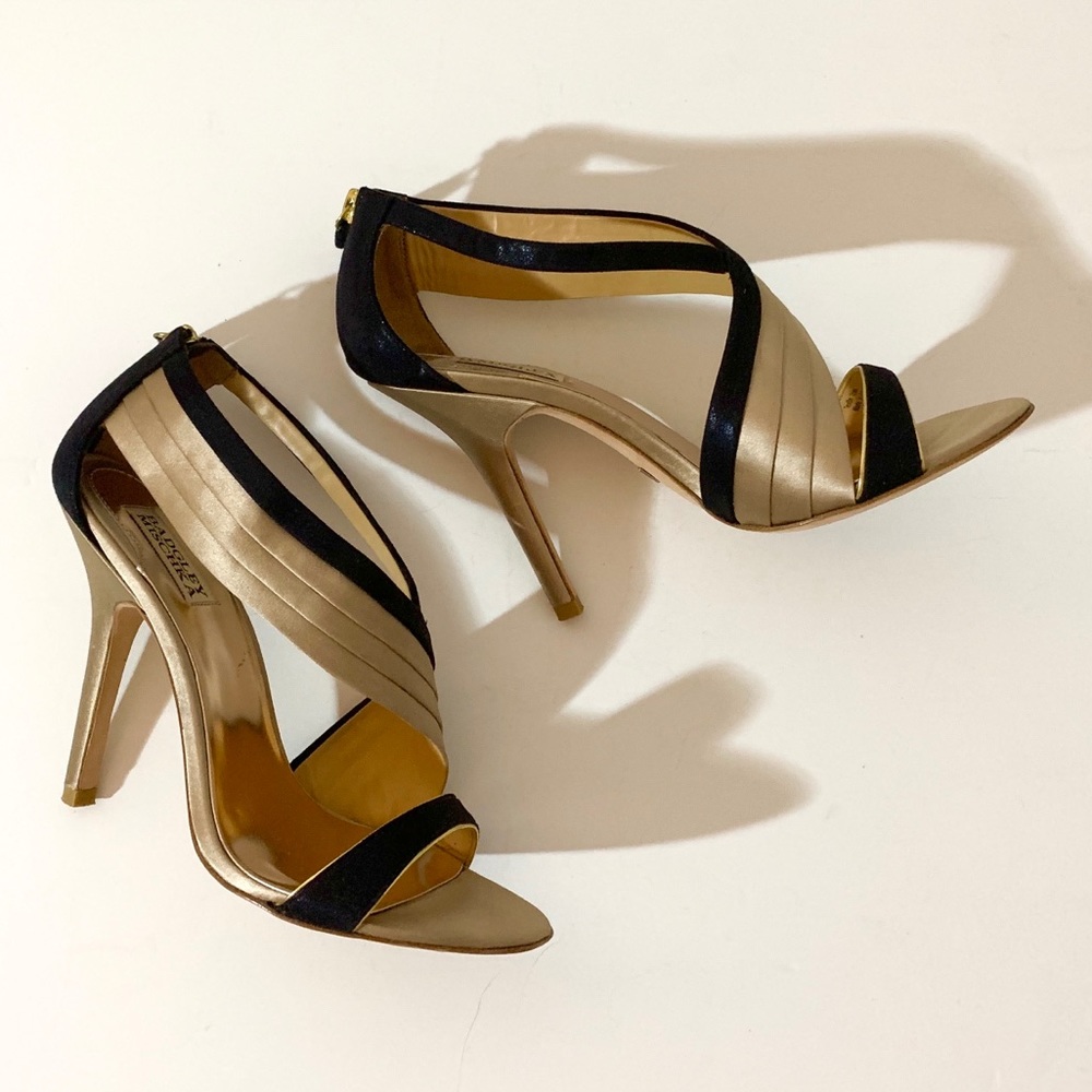 Badgley Mischka Elegant Leather/Satin Heels